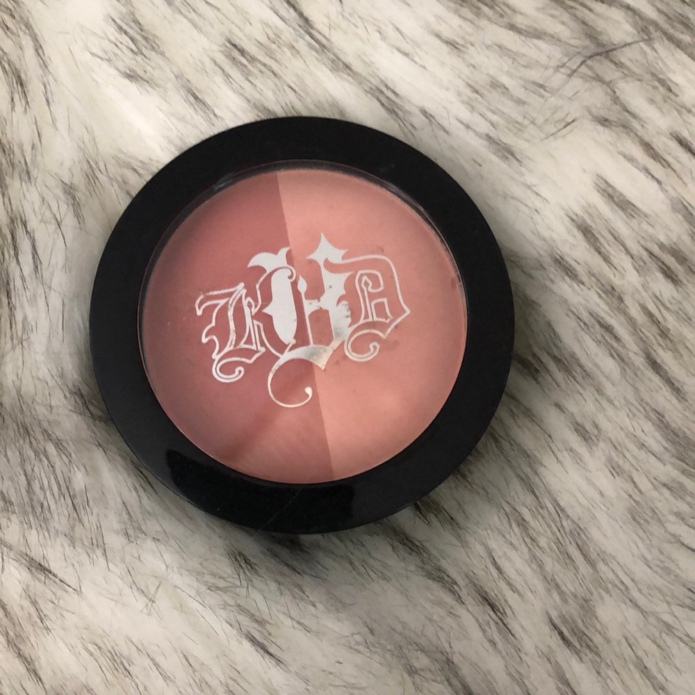 Kat von D Shade and Light Blush - Mickey & Mallory